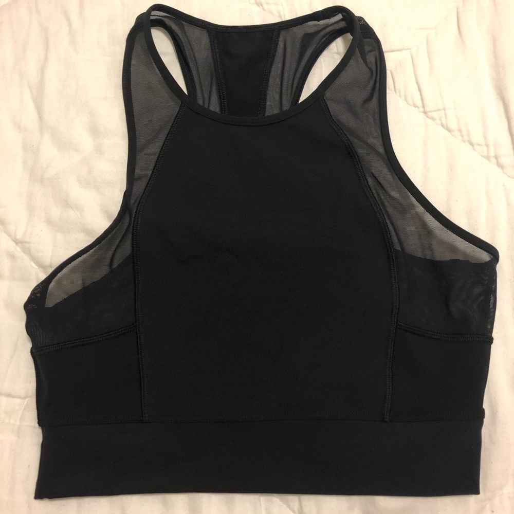 Lululemon crop top